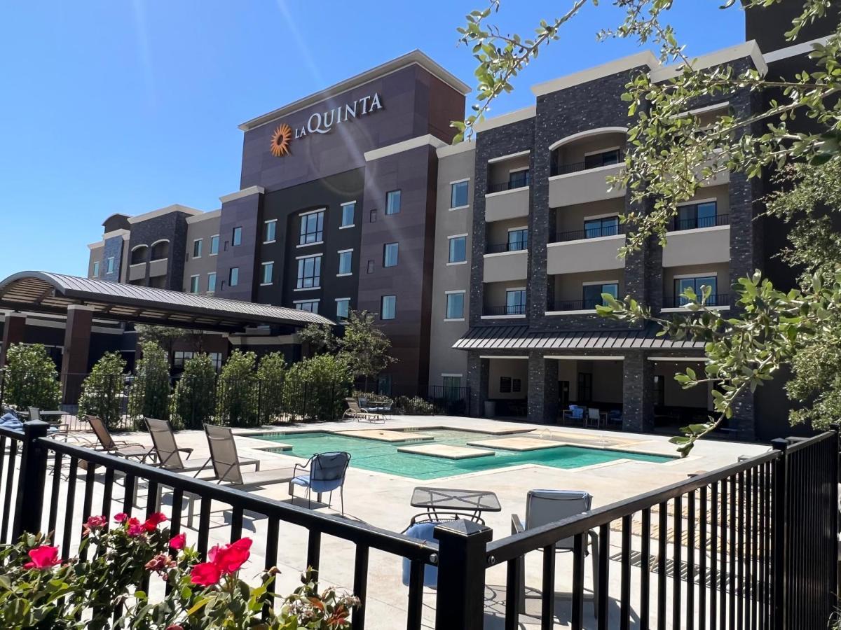 La Quinta Inn & Suites By Wyndham Lubbock Southwest מראה חיצוני תמונה