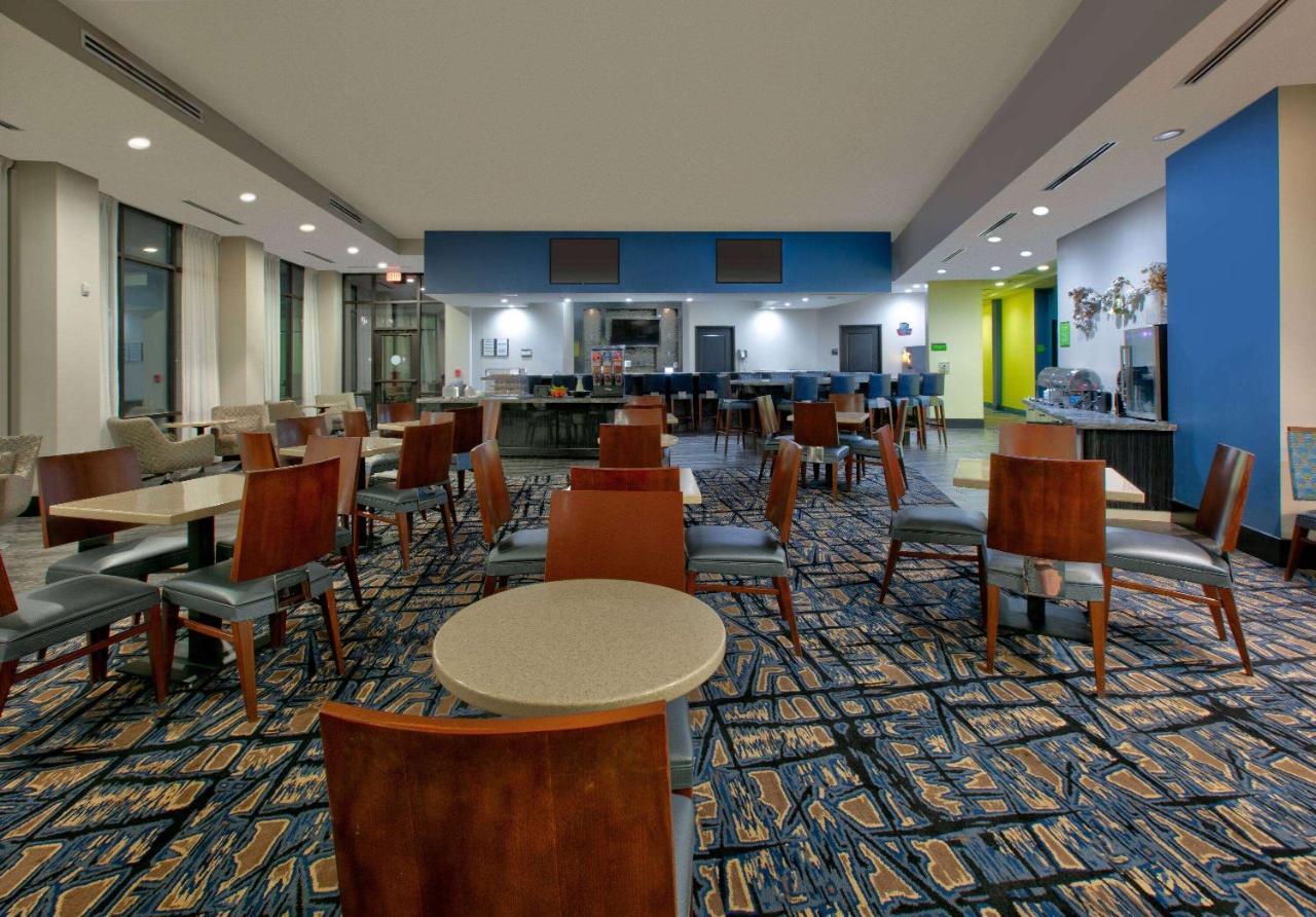 La Quinta Inn & Suites By Wyndham Lubbock Southwest מראה חיצוני תמונה