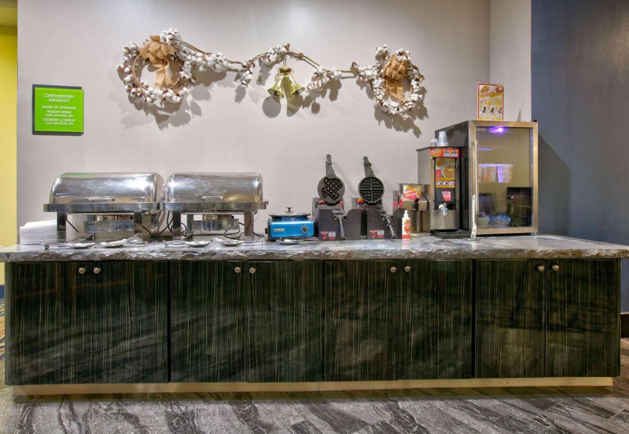 La Quinta Inn & Suites By Wyndham Lubbock Southwest מראה חיצוני תמונה