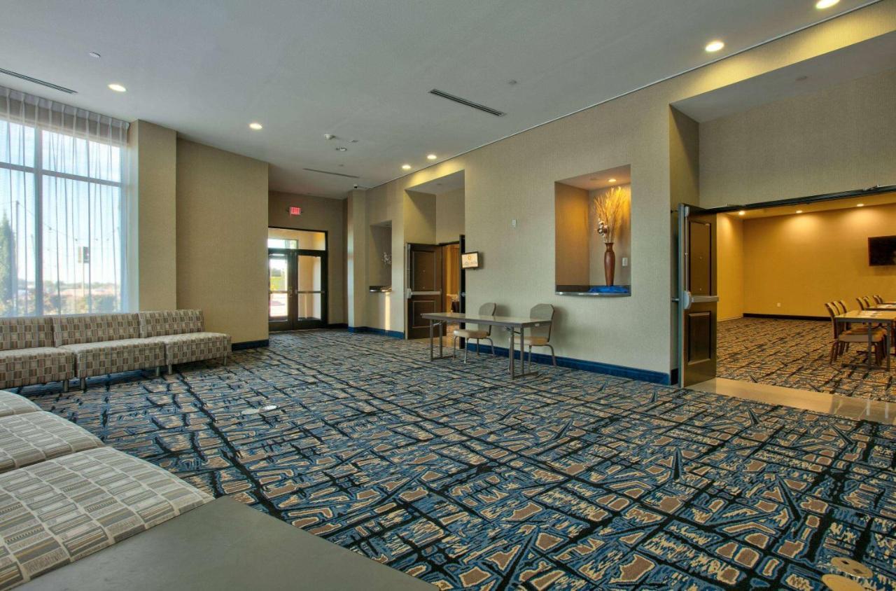 La Quinta Inn & Suites By Wyndham Lubbock Southwest מראה חיצוני תמונה