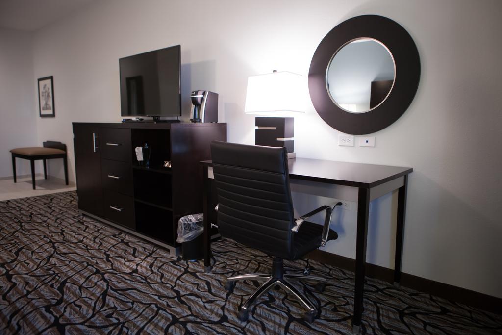 La Quinta Inn & Suites By Wyndham Lubbock Southwest מראה חיצוני תמונה